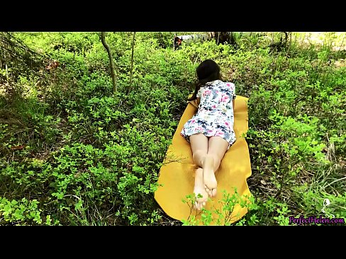 ❤️ Estranho na Tinder Masturba-se Meu Rato e Fode Apaixonadamente na Floresta ❤️ Porno fb em nós