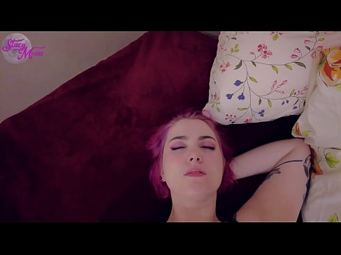 ❤️ A colega de classe vadia pediu para pular a OBG com ela, então transamos sem camisinha ❤️ Porno fb em nós